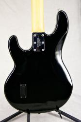 Бас-гитара, производство США, подержанная, в отличном состоянии MUSICMAN Sting Ray USA E22244