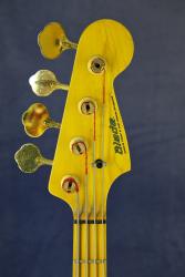 Бас-гитара, производство Швейцария, 1997 год, в отличном состоянии BLADE JB 71288