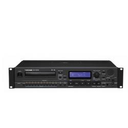 CD/MP3 плеер, XLR/RCA/SPDIF AES/EBU, RS-232C, D-sub 9-pin, (D-sub 15-pin), pitch 16%, 2U, Anti-shock, Fader start / event start, 4,9 кг., пульт ДУ, контрольный аудио монитор на передней панели TASCAM CD-6010