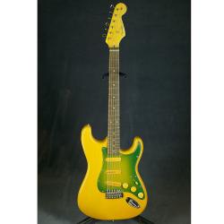 Электрогитара с логотипом Fender, подержанная CHINA REPLICA Fender Stratocaster Replica Green Pickguard