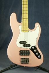 Бас-гитара, цвет розовый, подержанная GRASS ROOTS by ESP PB Pink