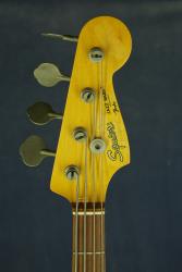 Бас-гитара, производство Япония, 1984 год SQUIER by FENDER Jazz Bass Japan E660419