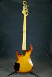 Бас-гитара с кейсом, производство США, подержанная G&L Climax Bass B027580
