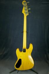 Бас-гитара, производство Швейцария, подержанная BLADE JB 124817
