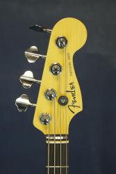 Бас-гитара, подержанная FENDER Precision Bass DZ2037087