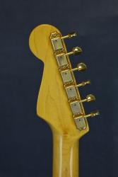 Электрогитара Stratocaster с активной электроникой, подержанная FERNANDES FST