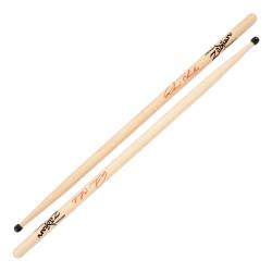 Подписные барабанные палочки с нейлоновым наконечником ZILDJIAN Artist Series Dennis Chambers Nylon Drumsticks