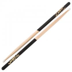 Барабанные палочки с нейлоновым наконечником ZILDJIAN 7A Nylon Black DIP