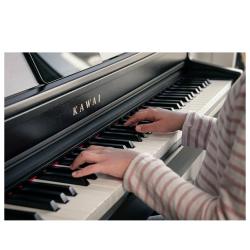 Цифровое пианино с банкеткой, 88 клавиш, механика RH III, 45 тембров, 256 полифония KAWAI CN301R