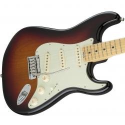 Электрогитара, цвет 3х цветный санберст FENDER American Elite Stratocaster, Maple Fingerboard, 3-Color Sunburst