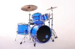 Барабанная установка, акрил, синяя МАСТЕРСКАЯ БЕХТЕРЕВЫХ UBA-Sp-2216/5