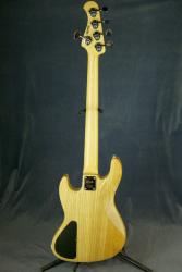 5-струнная бас-гитара, производство Япония, в отличном состоянии BACCHUS Handmade 5-string Activ Bass 125439