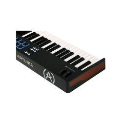 88 клавишная MIDI клавиатура ARTURIA KeyLab Essential 88 mk3 Black