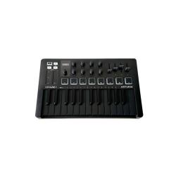 25 клавишная  MIDI-клавиатура - пэд-контроллер, 9 регуляторов, 8  RGB пэдов, 8 фейдеров, дисплей, сенсорные регуляторы Pitch/Modulation, MIDI-выход, 1/4